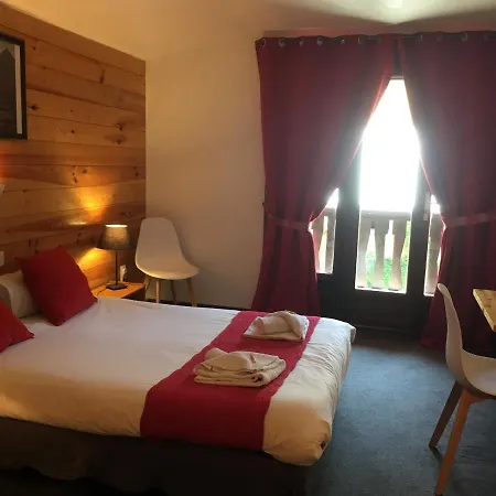 Valentin Pied Des Pistes Hotel