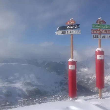 Valentin Pied Des Pistes Les Deux Alpes