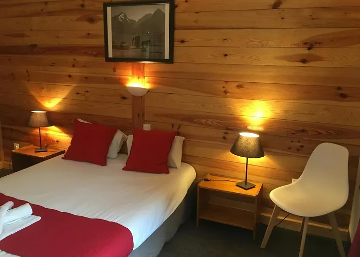 Valentin Pied Des Pistes Hotel *