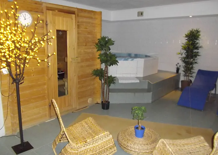 Valentin Pied Des Pistes Hotel