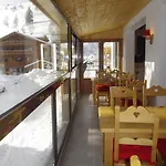 Hotel Valentin Pied Des Pistes Les Deux Alpes