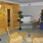 Valentin Pied Des Pistes Hotel