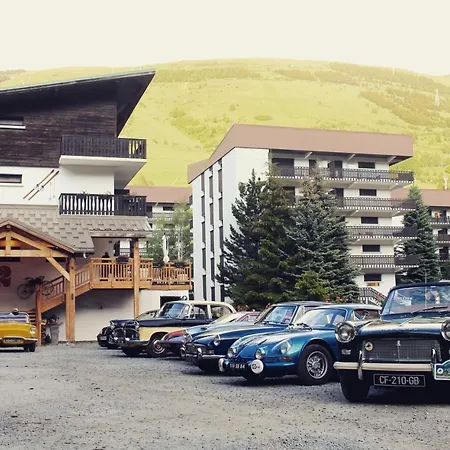 Valentin Pied Des Pistes Les Deux Alpes