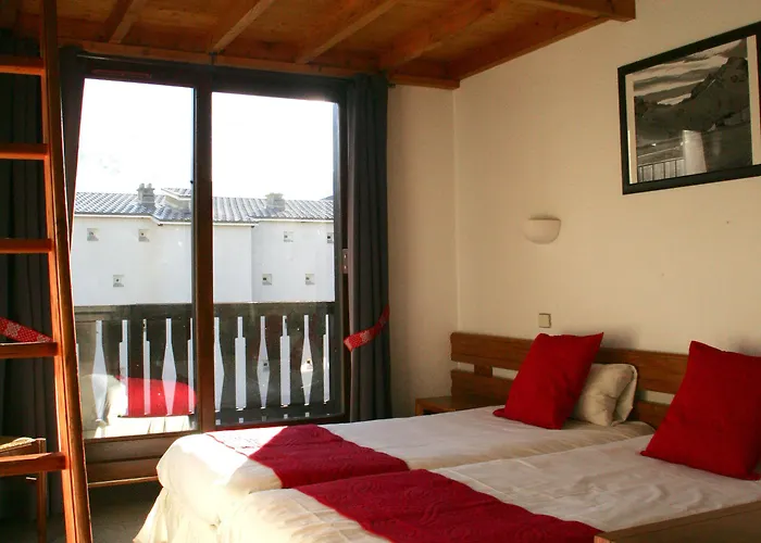 Valentin Pied Des Pistes Hotel